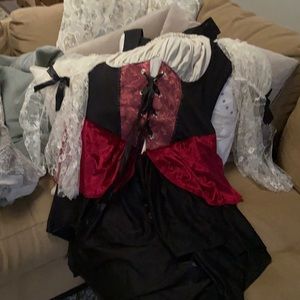Pirate wench costume